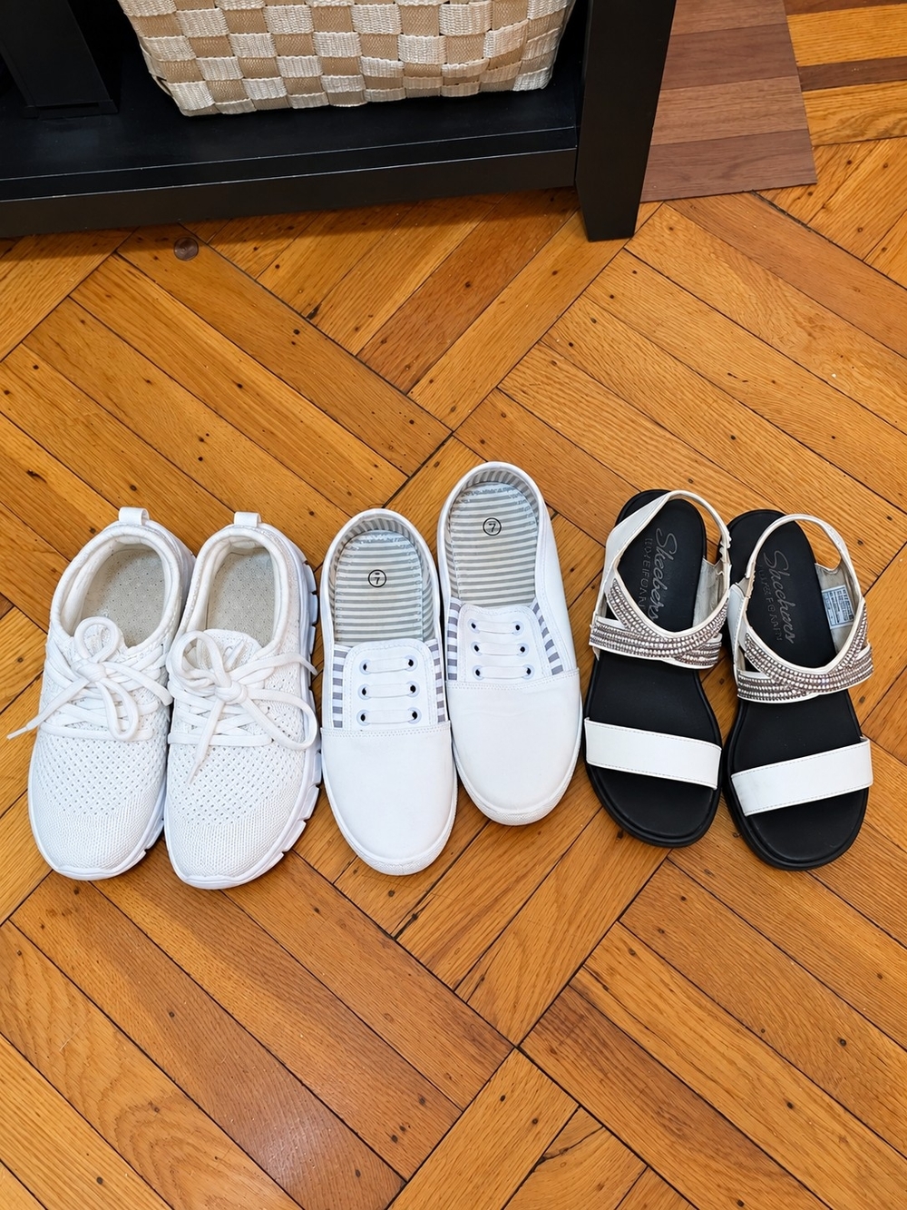 Skechers Women's Sneakers in White & Black Bundle